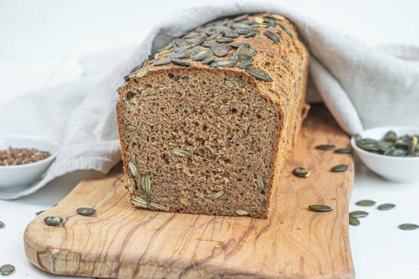 Kürbiskernbrot mit Leinsamen