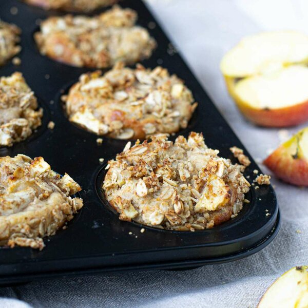 Love to Eat - Apfel Müsli Muffins - besonders flaumig und mit Honig ...