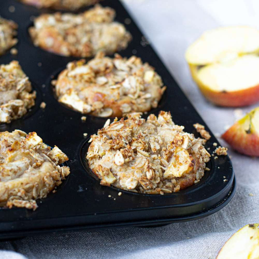 Apfel Müsli Muffins mit Haferflocken ohne Zucker mit Honig