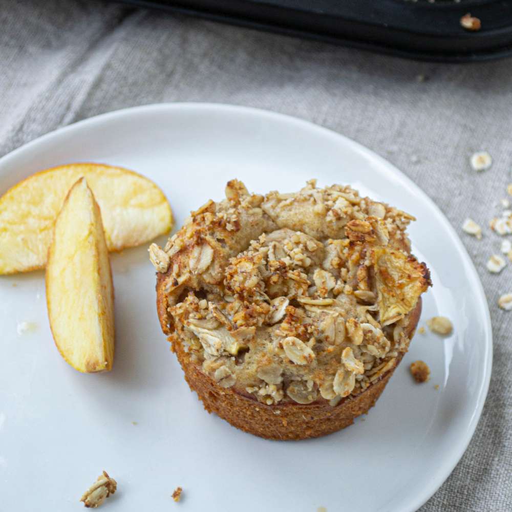 Apfel Müsli Muffins mit Haferflocken ohne Zucker mit Honig