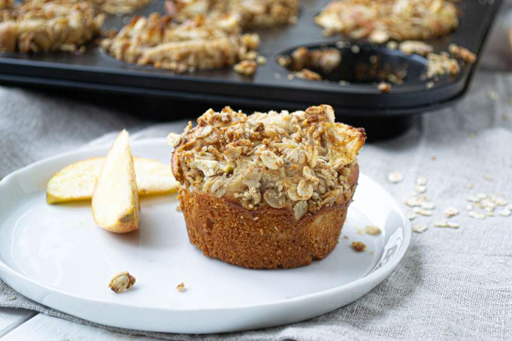 Apfel Müsli Muffins - besonders flaumig und mit Honig gesüßt