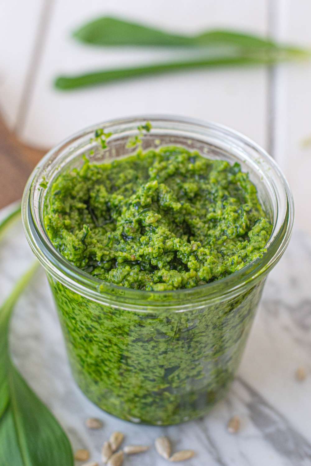 grünes Pesto Bärlauch sonnenblumenkerne