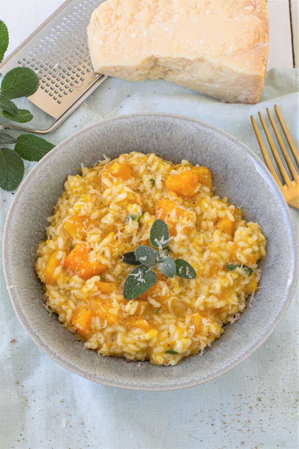 Butternut Kürbis Risotto mit Salbei