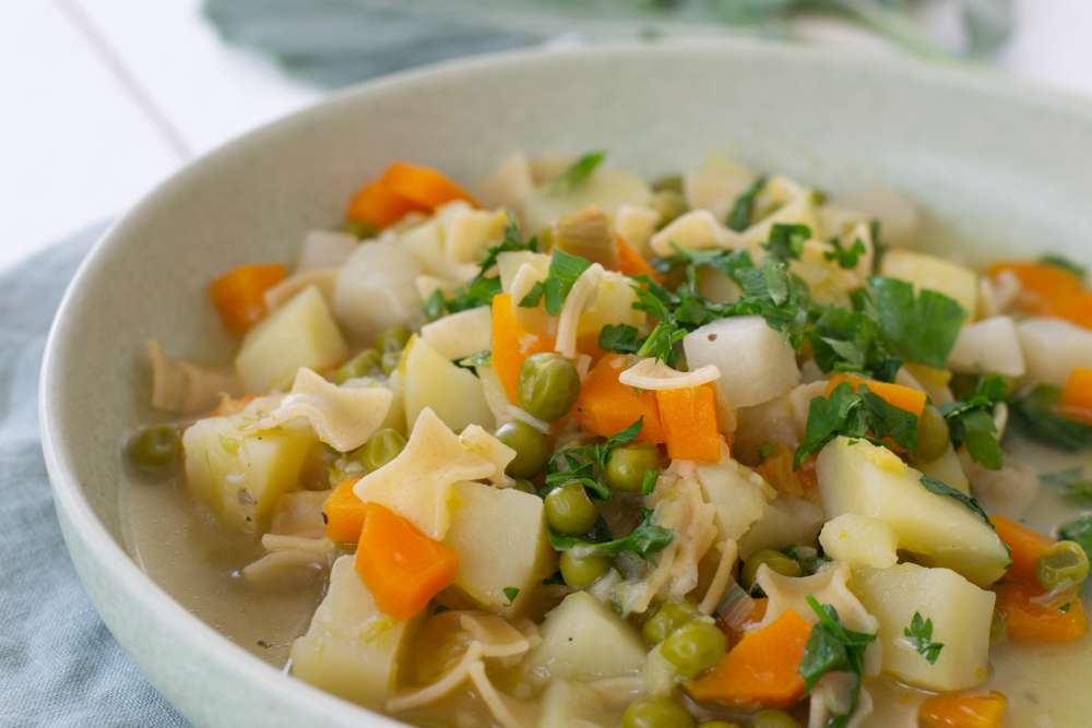 Minestrone mit Frühlingsgemüse