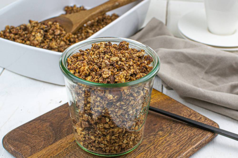 Erdnuss Schokoladen Granola