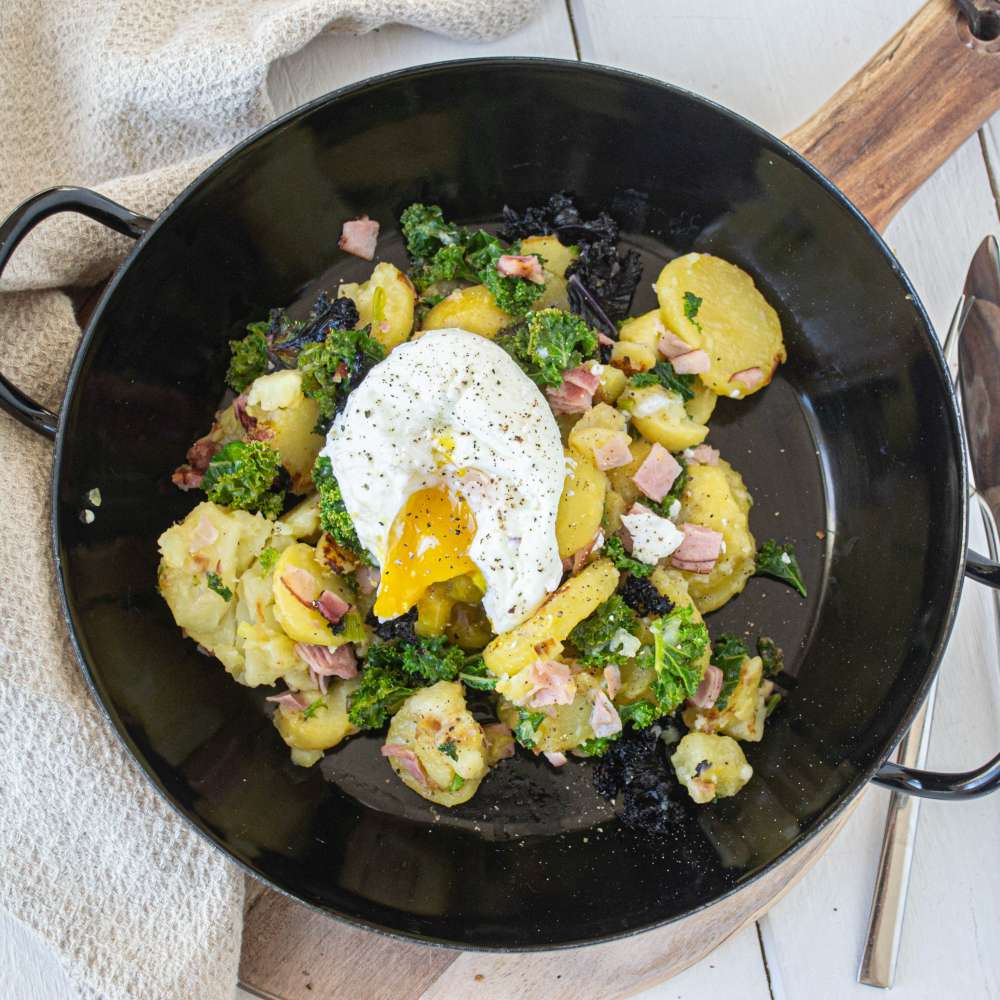 Grünkohl Gröstl mit pochiertem Ei