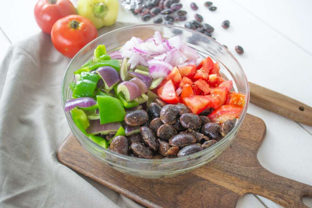 Love to Eat - Steirischer Käferbohnensalat | Suppen &amp; Salate