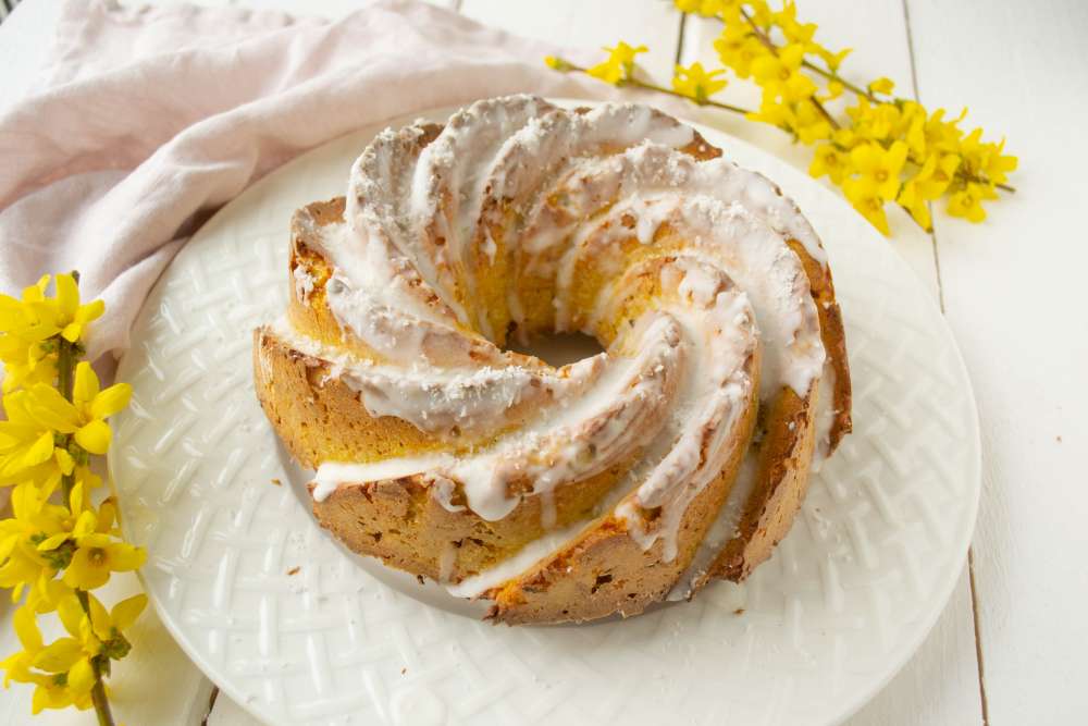 Karotten Kokos Kuchen mit Glasur