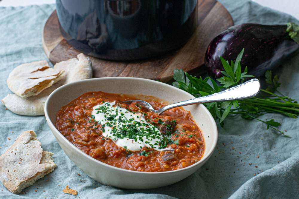 Auberginen (Melanzani) Linsen Eintopf - cremig, einfach vorzubereiten und sogar vegan