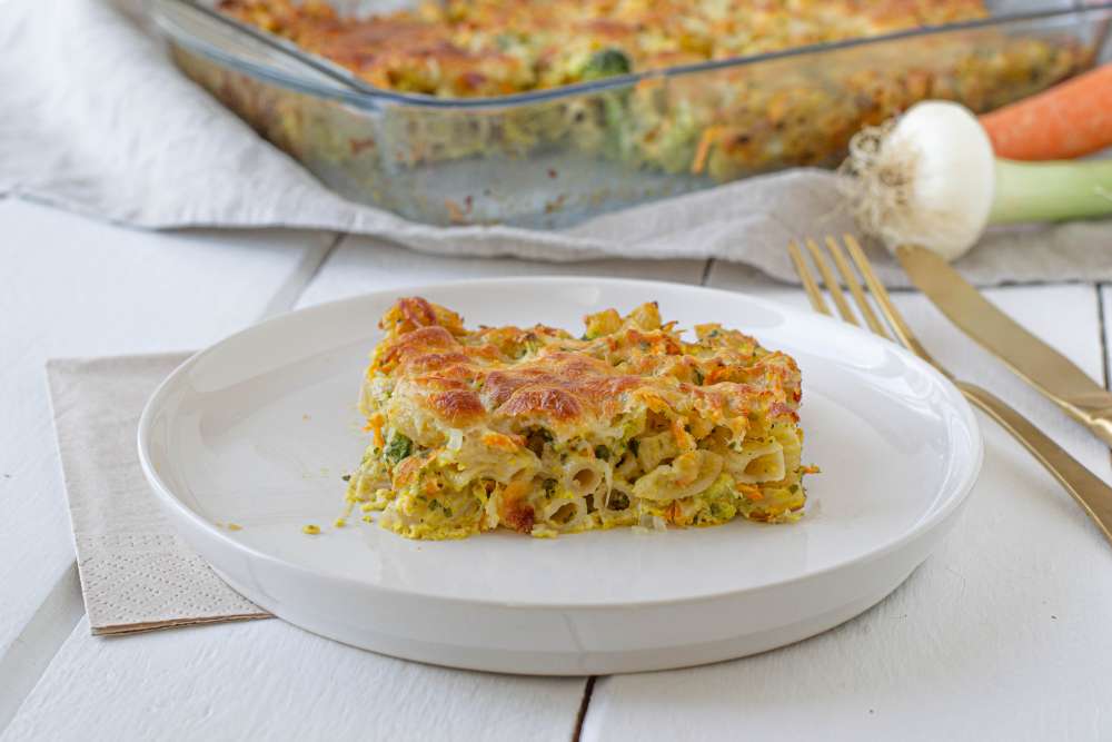 Nudel Gemüse Auflauf mit Käse