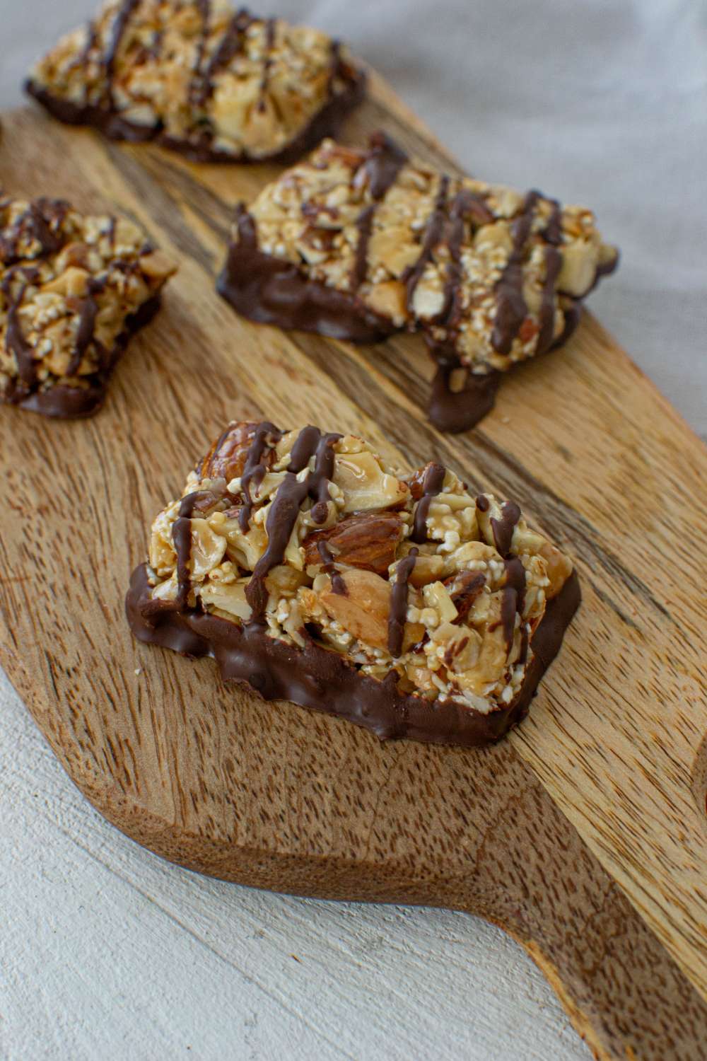 Nussriegel mit Schokolade glutenfrei zuckerfrei