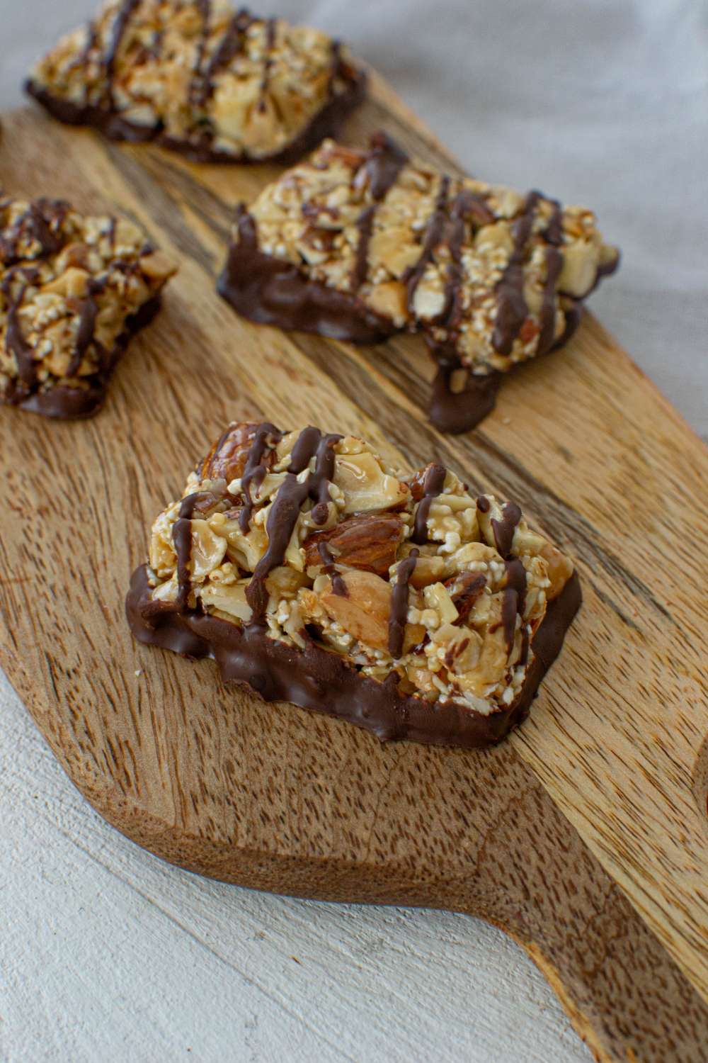 Nussriegel mit Schokolade glutenfrei zuckerfrei