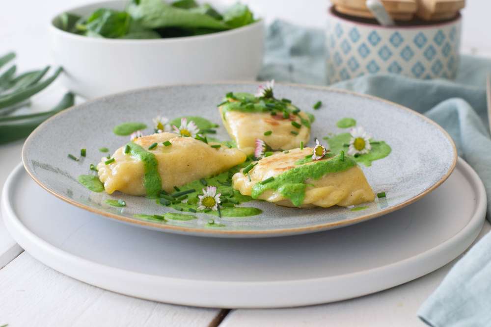 Osttiroler Schlipfkrapfen mit Spinat Ricotta Sauce