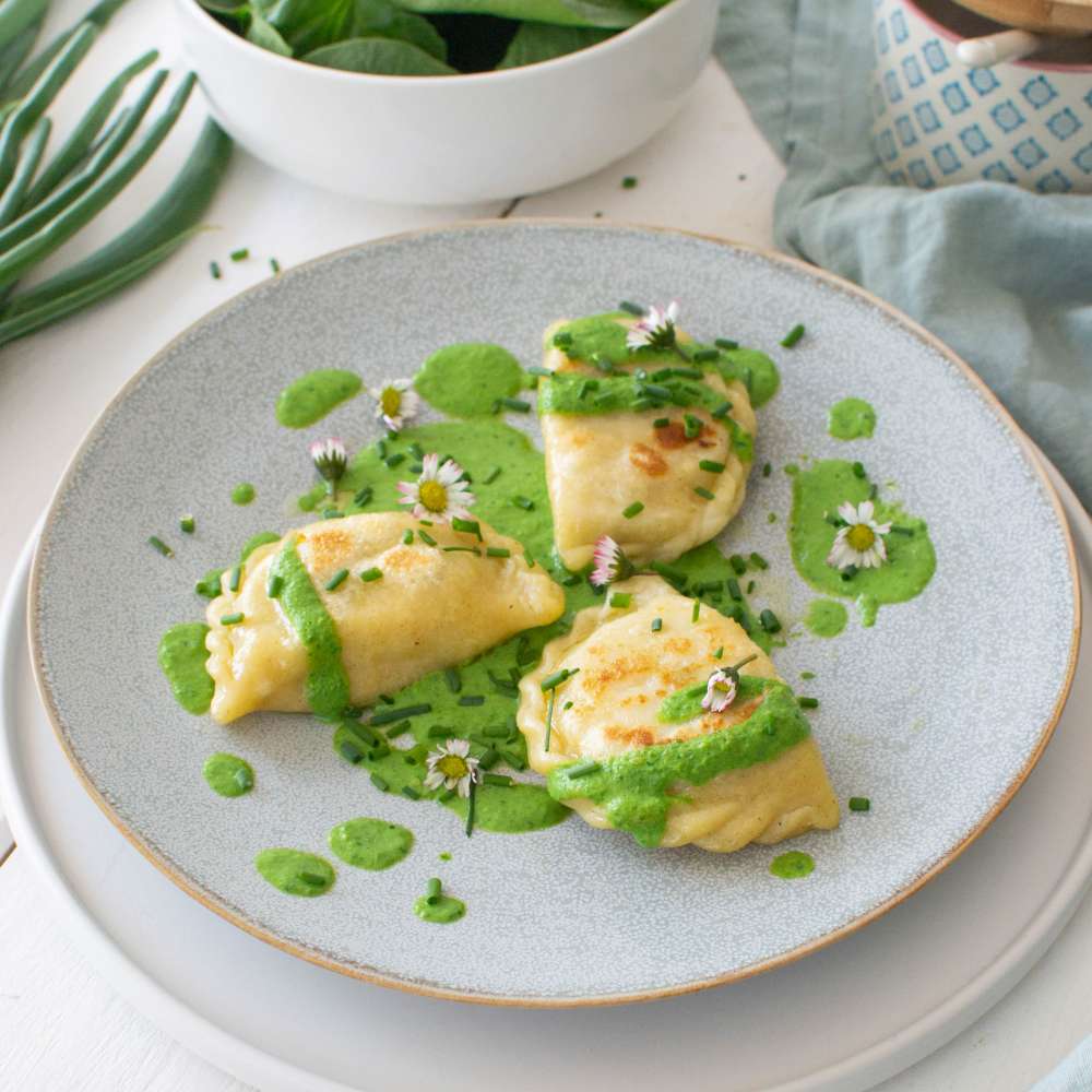 Osttiroler Schlipfkrapfen mit Spinat Ricotta Sauce