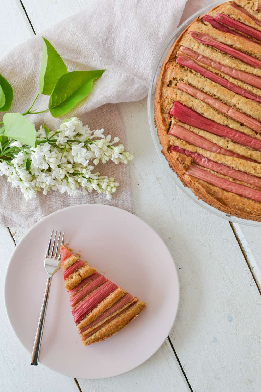 Love to Eat - Rhabarberkuchen mit Kokosblütenzucker | Kuchen &amp; Muffins