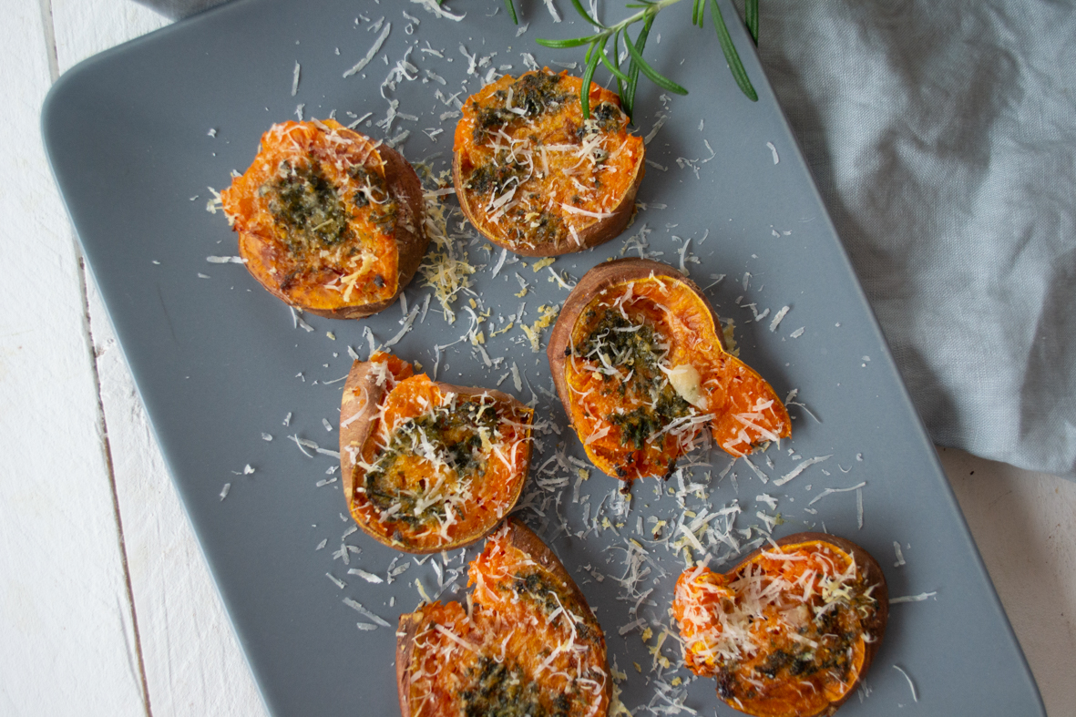 Smashed Sweet Potatoes (Süßkartoffeln) mit Parmesan