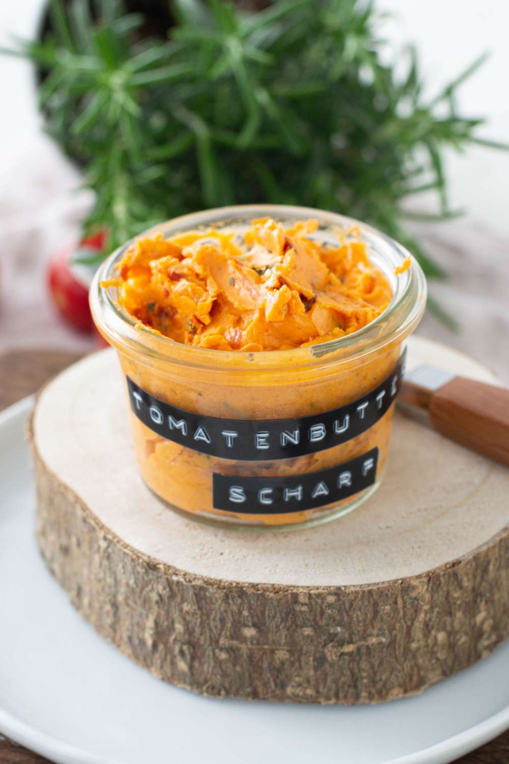 Love to Eat - Tomaten Rosmarin Chilli Butter - scharf | Für den ...